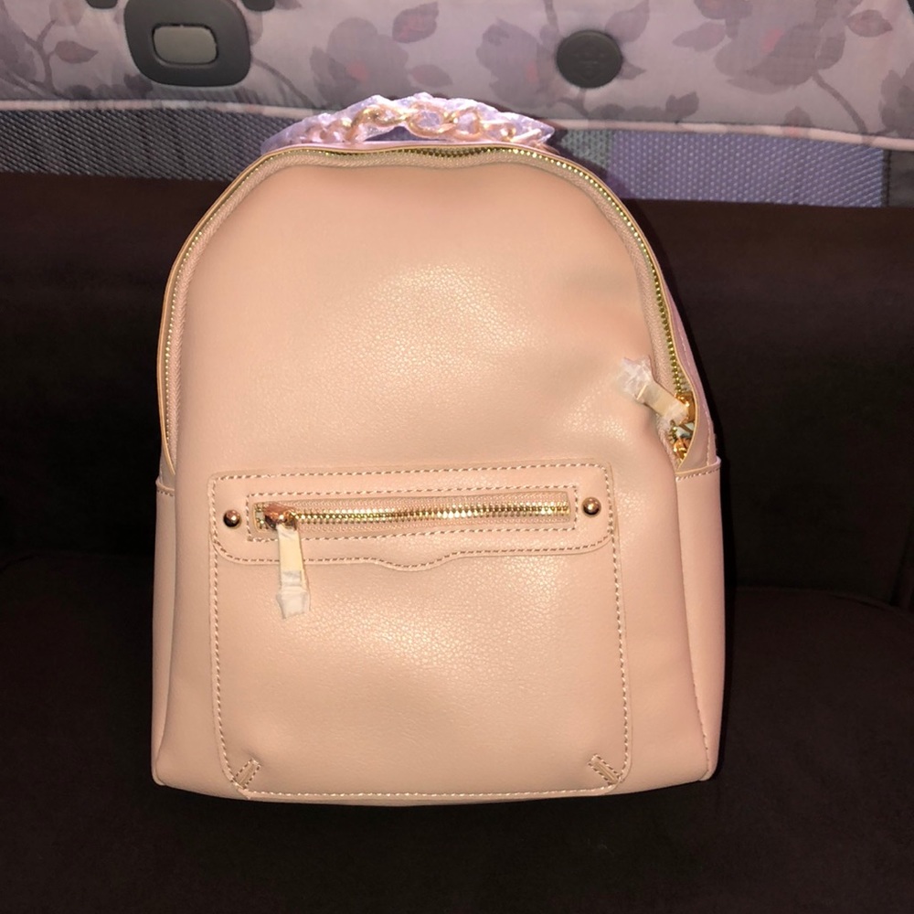 New York & Company backpack style purse